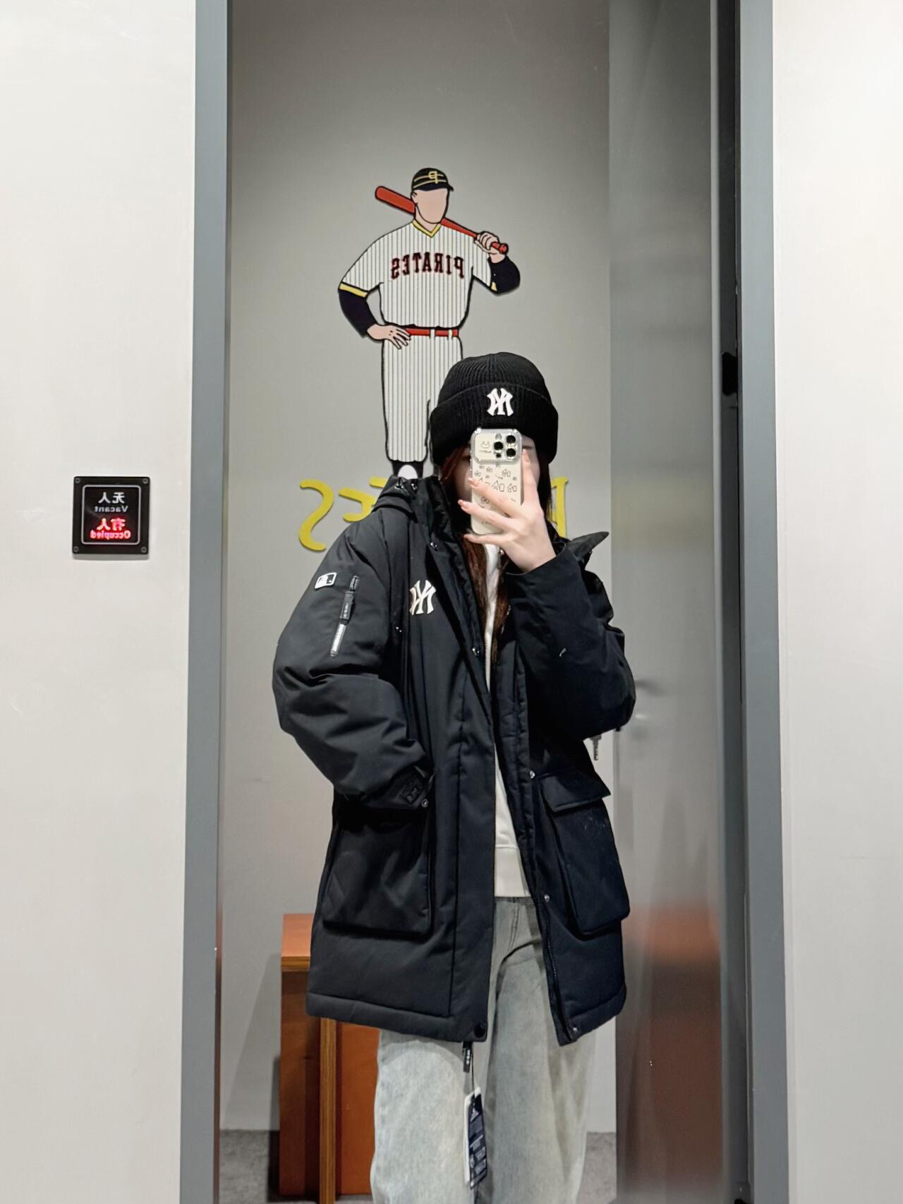 黑色羽绒服超好搭 秋冬穿搭性第一名