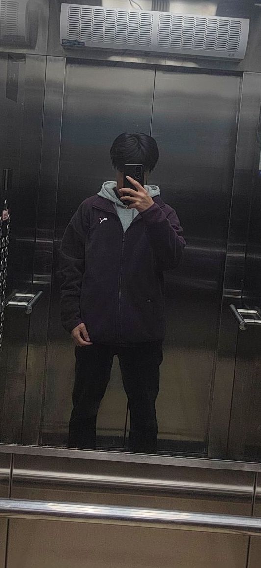 必选紫色外套