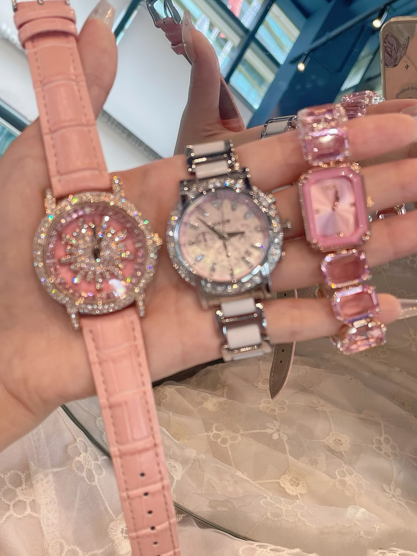 甜妹集合！！🎀这就是甜妹的bling手表吧