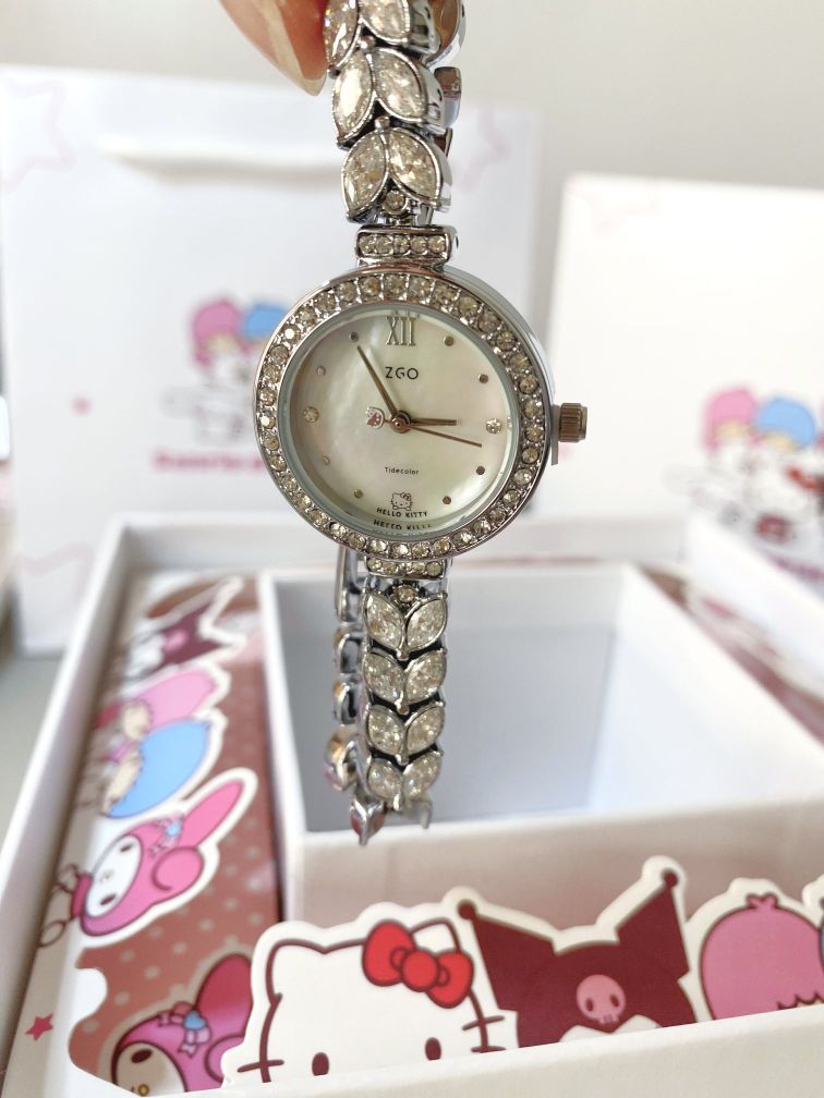 不是 helloKitty这么可爱吗