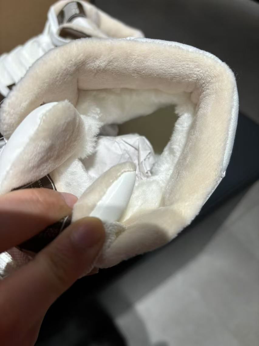 安踏生活系列板鞋