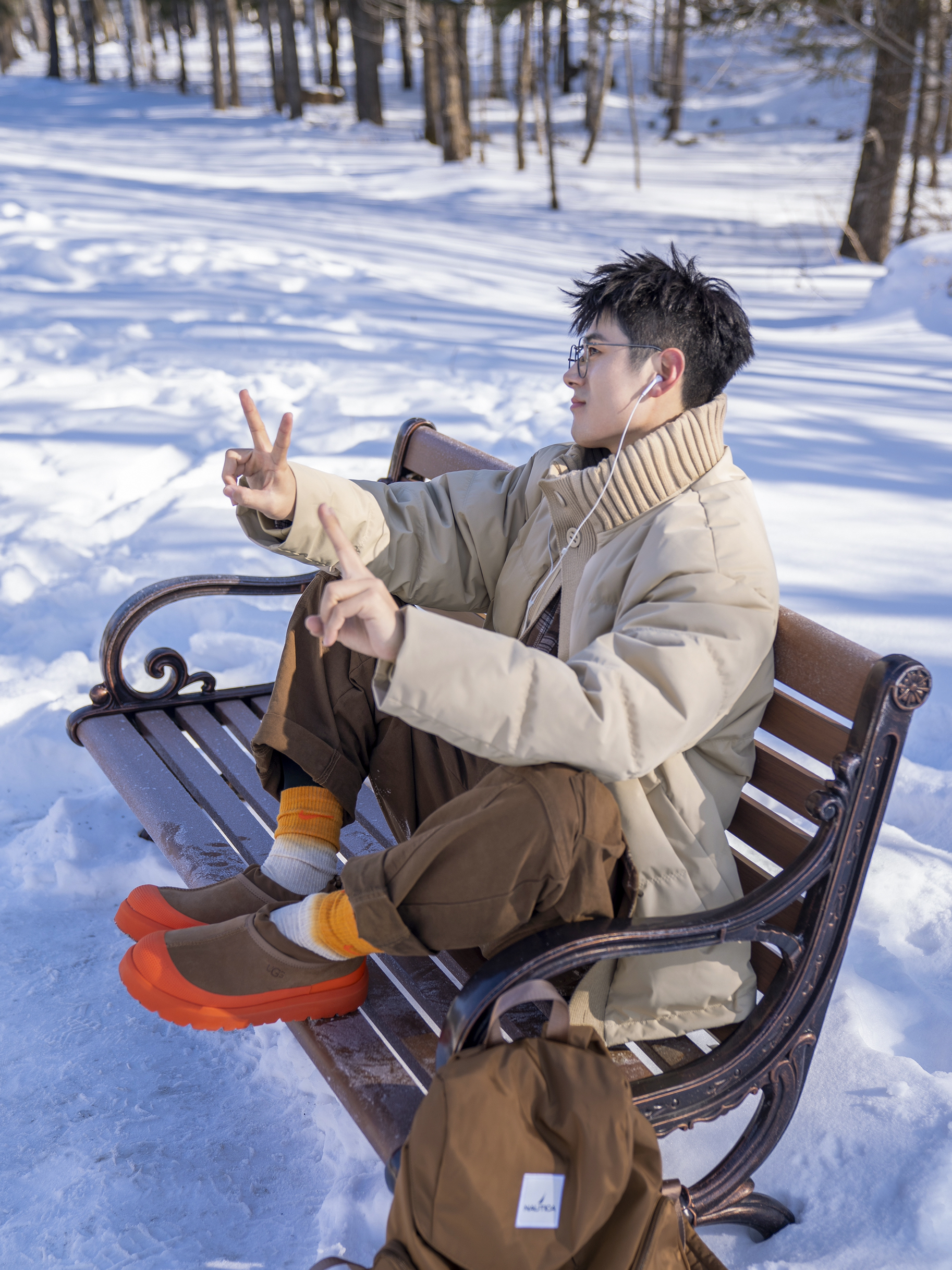 🔛雪地OOTD|2025流行色“摩卡慕斯”!🤎🍂