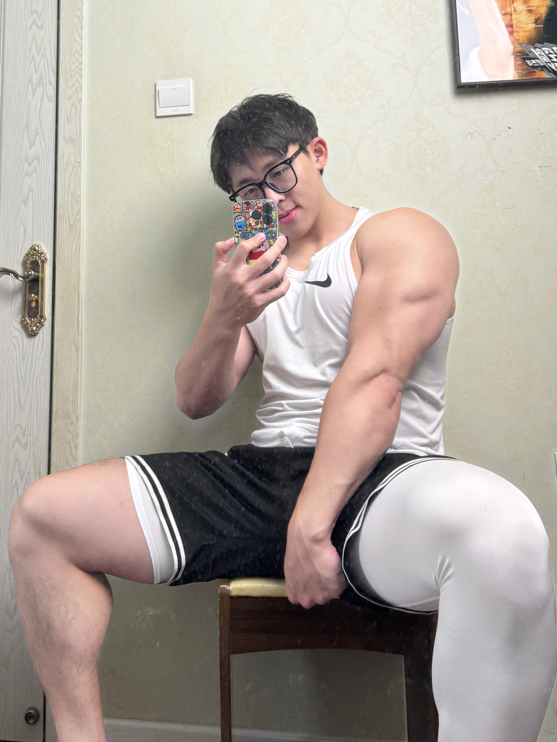 肌肉男大⛹️手臂粗点怎么了？
