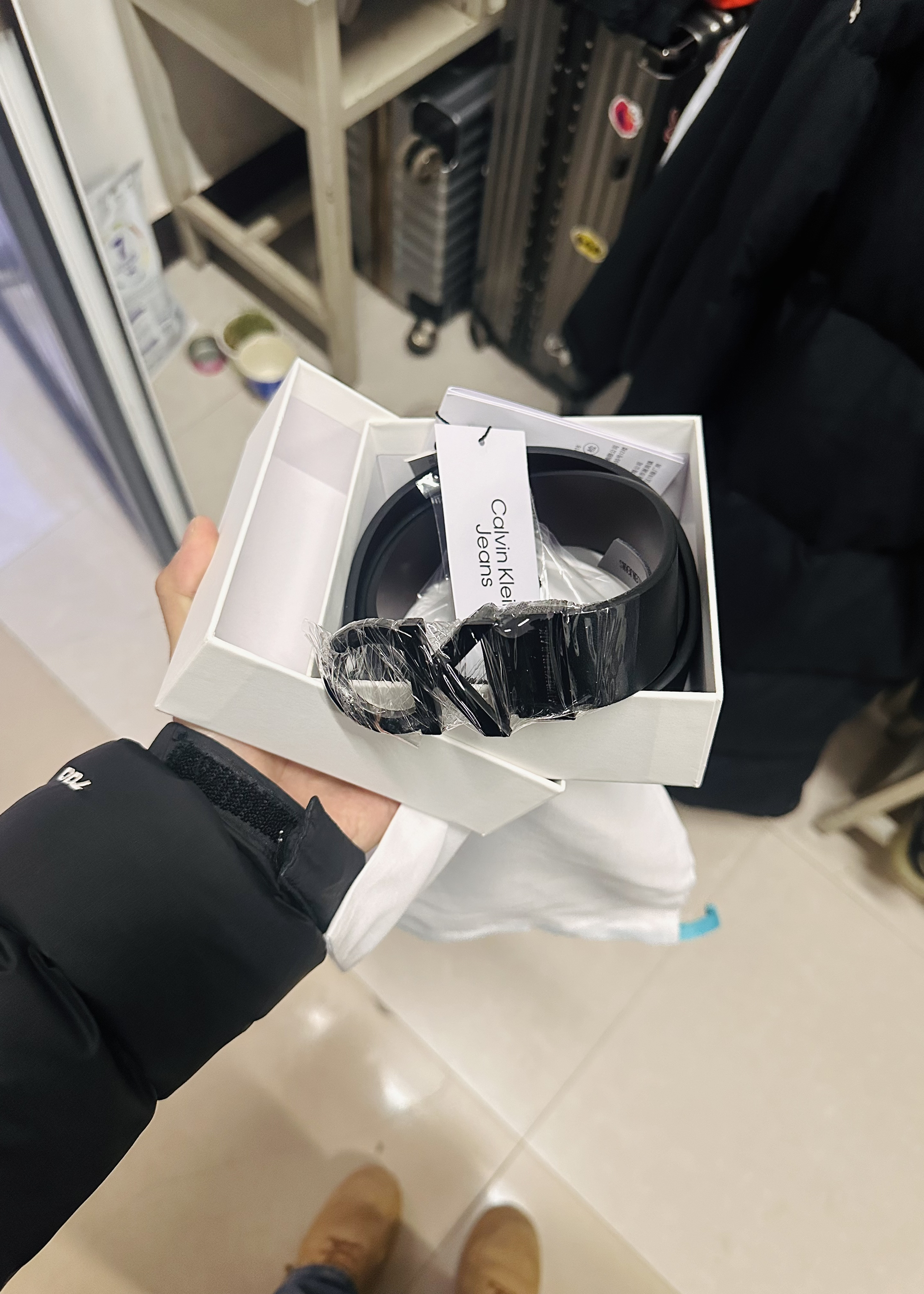 尊嘟很喜欢我的ck腰带～