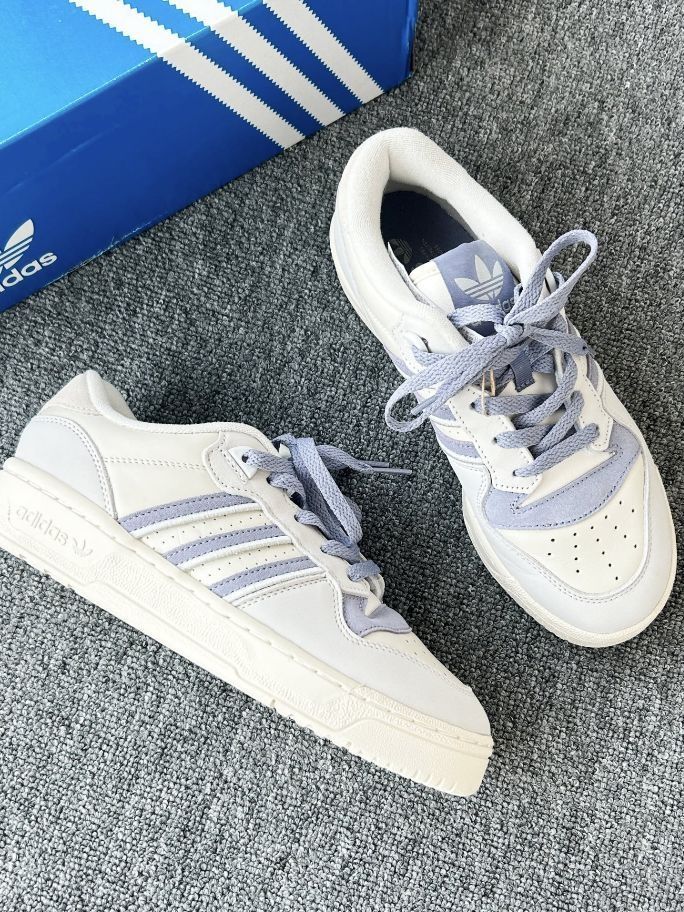 分享秋冬鞋搭子Adidas originals Rivalry香芋紫低帮百搭板鞋