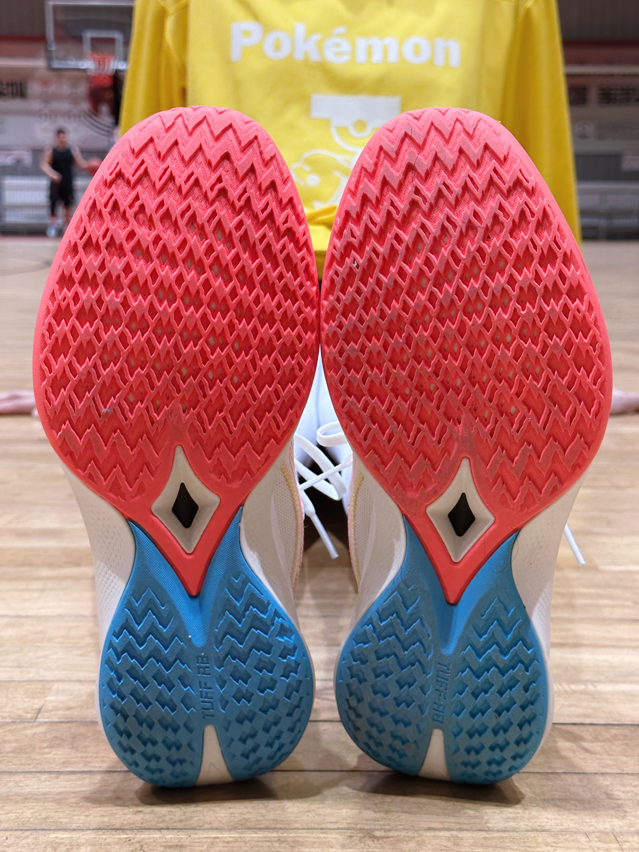 实战测评｜闪凌2薄底快靴的最佳新秀！