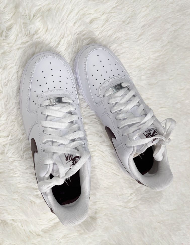 AF1 新款：NIKE AF1 再度推出