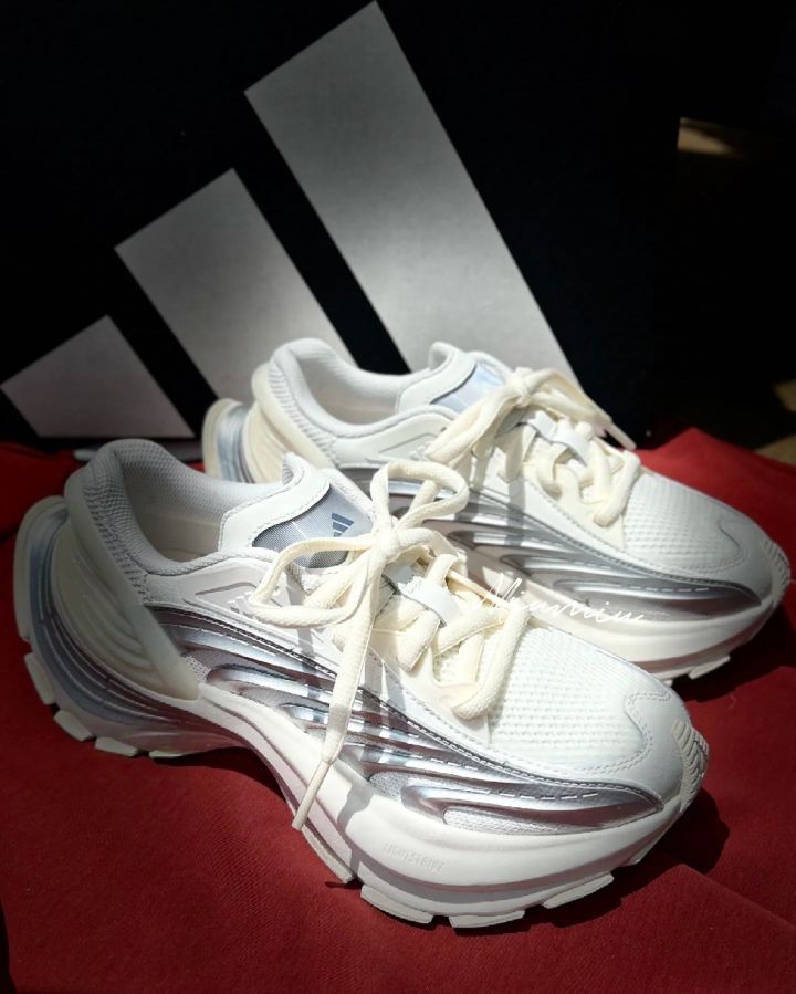 "探索极限：Adidas XLG MTW系列-运动与时尚的完美融合"