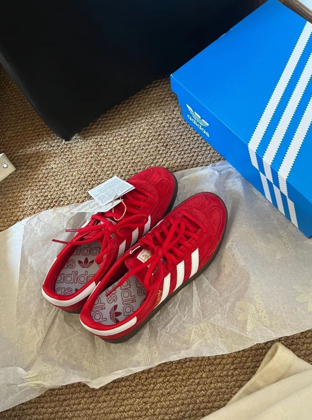 👟 Adidas Gazelle：复古风的时尚宠儿✨