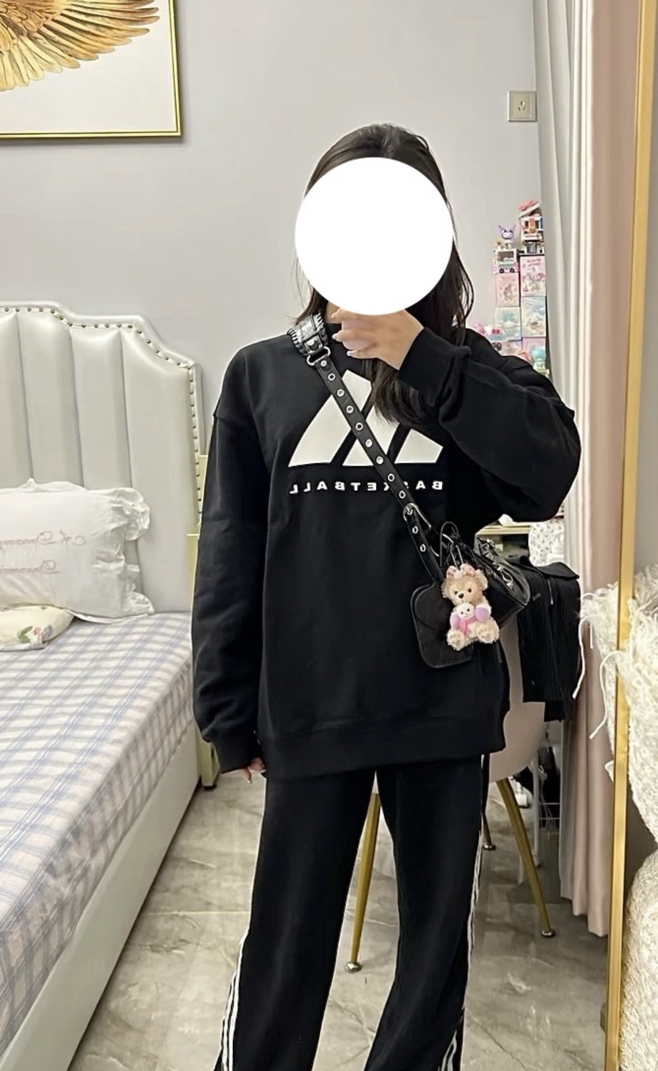 超级好搭的卫衣～
