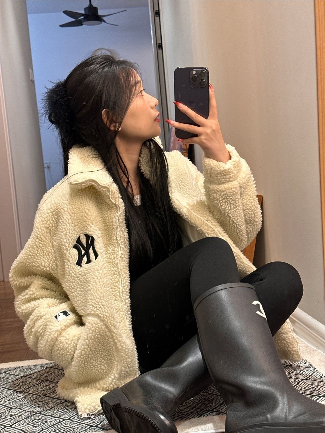秋冬降温怎么穿|浅色呼应OOTD