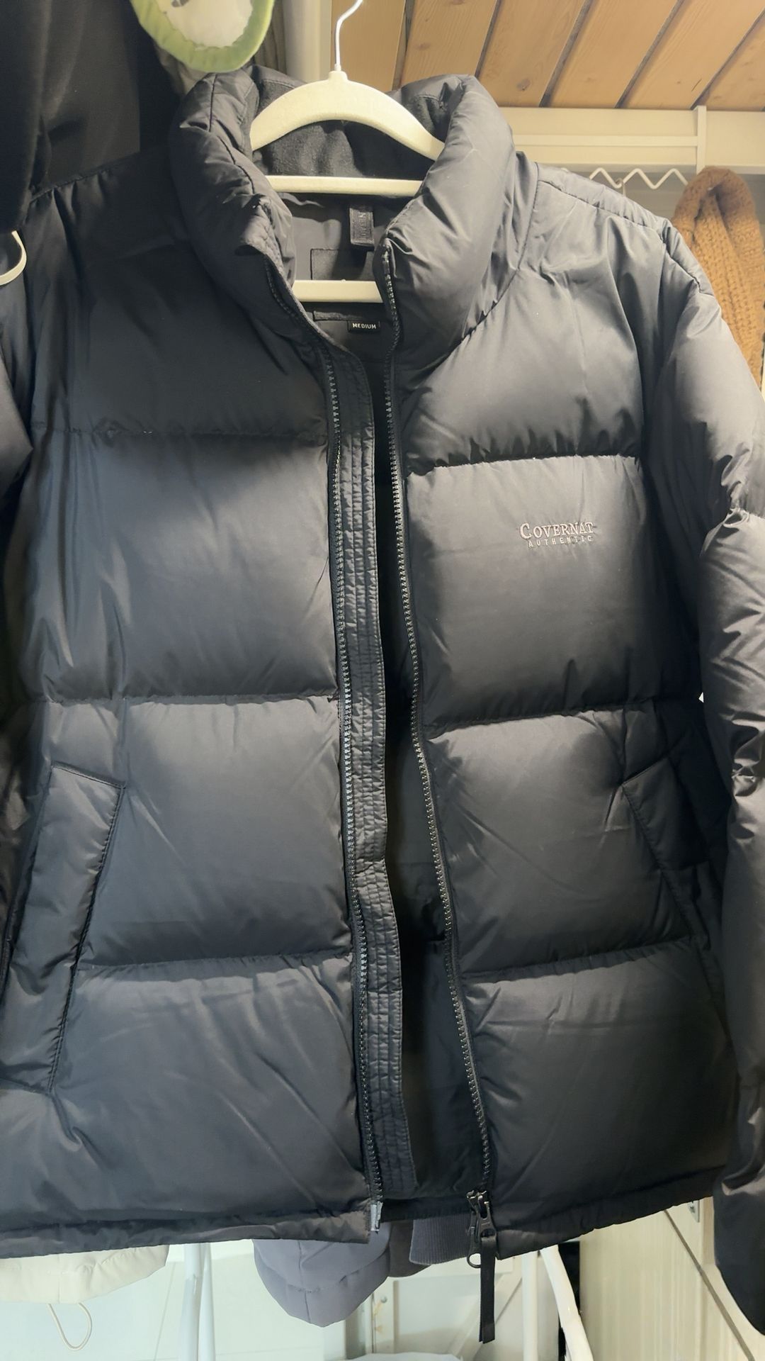 韩系酷黑羽绒服