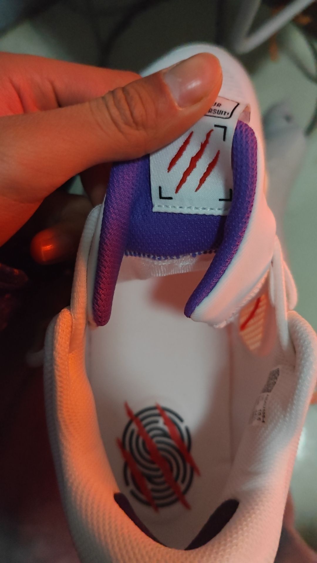 🧍‍♂️穿搭简介：
（鞋款上脚感受，穿搭