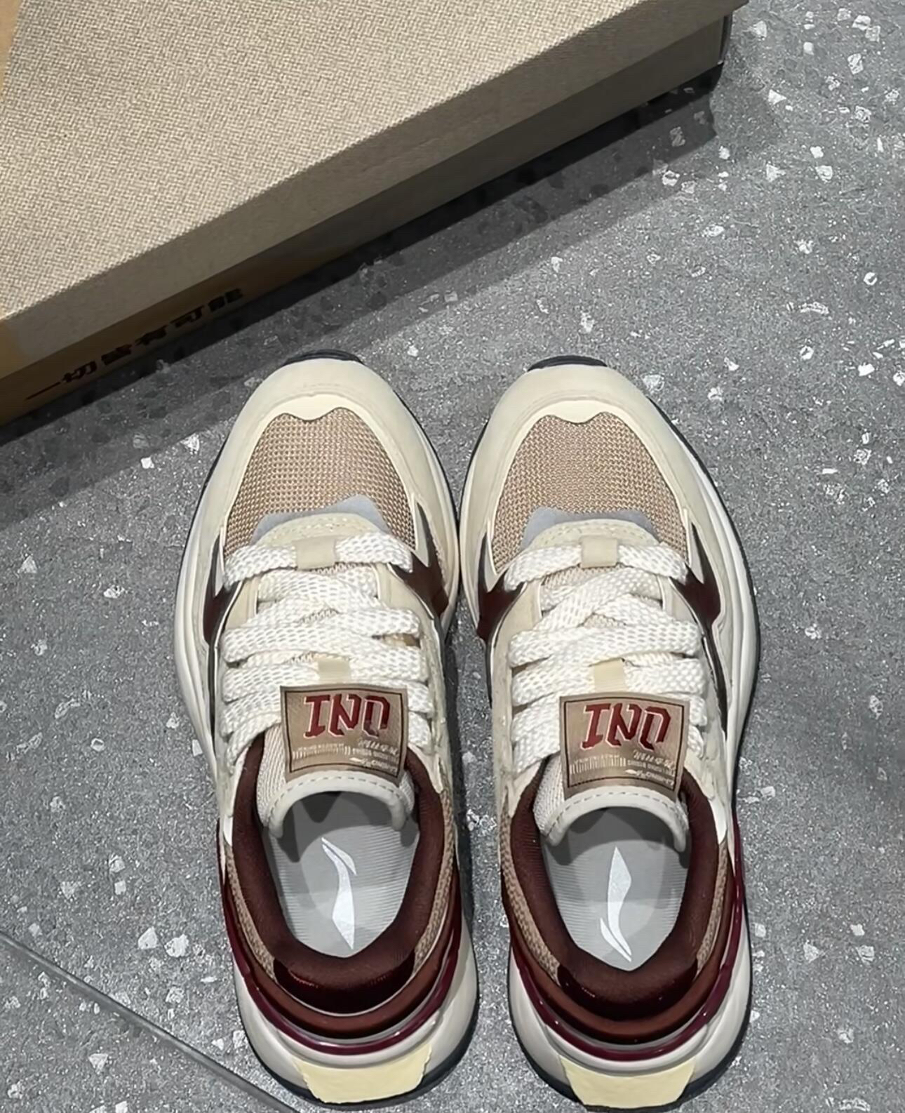 李宁 001初心V2👟