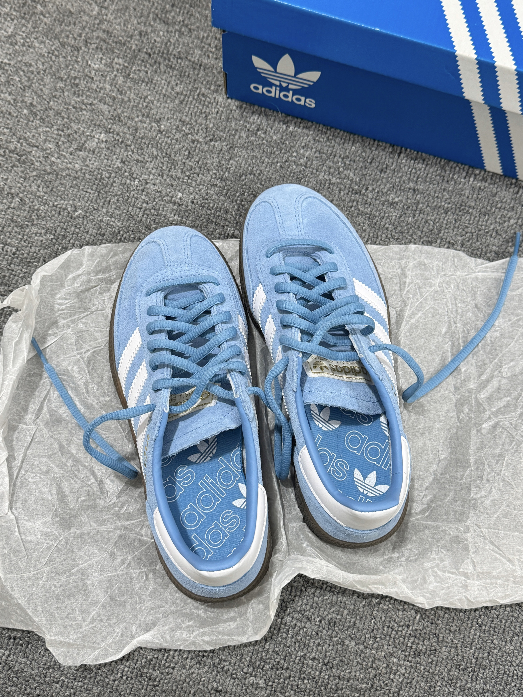 ₊˚⋆♡̷☆₊ Sorry…这回真的get到了蓝白SPEZIAL了!