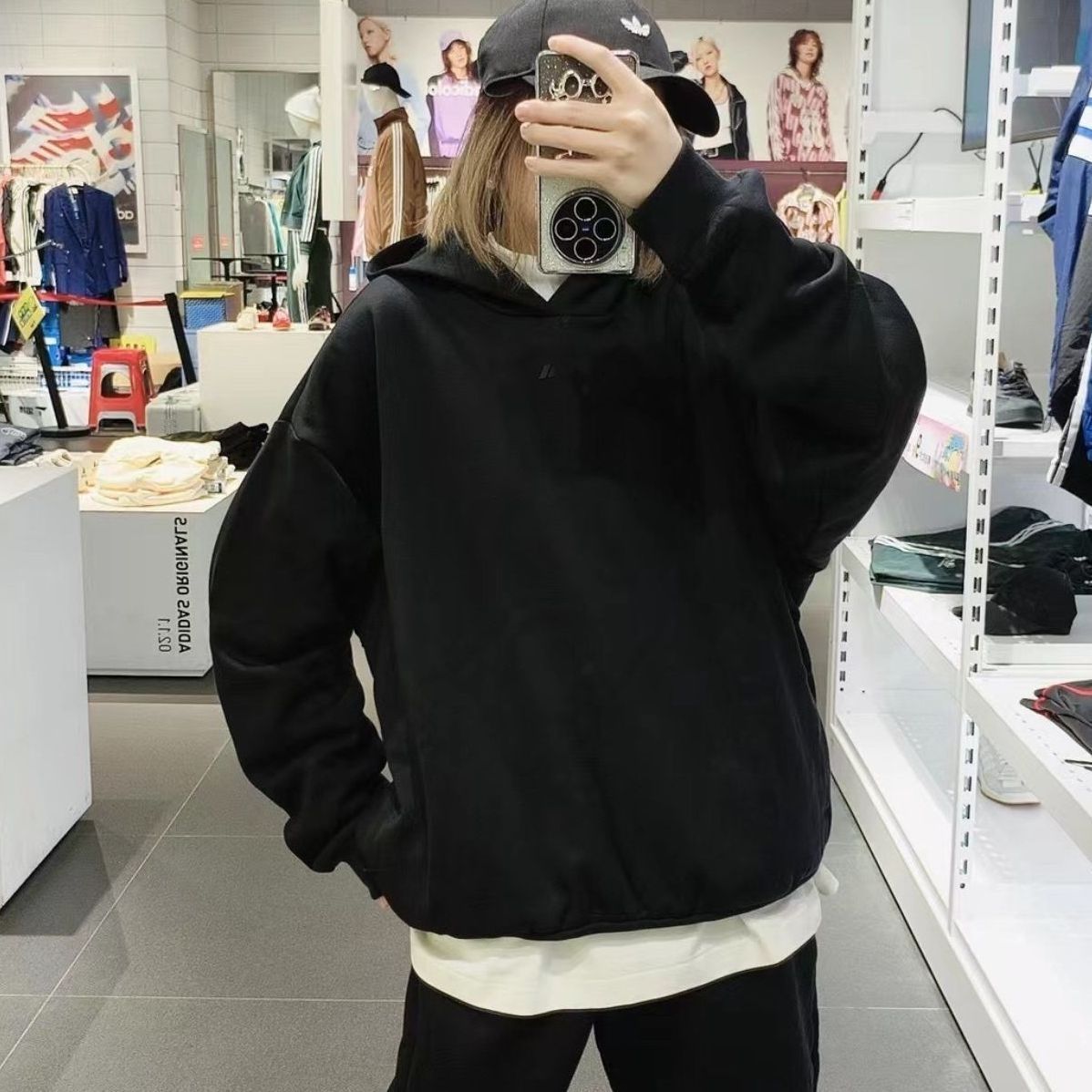 超帅的篮球一系列卫衣Adidas