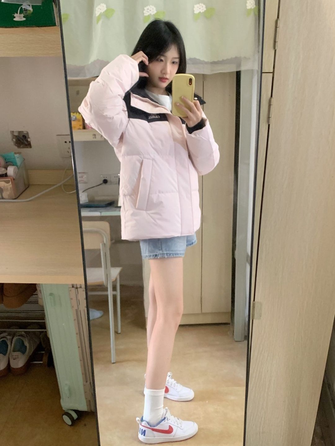 今日甜度爆表！甜甜初恋粉羽绒服真乖迷糊啦