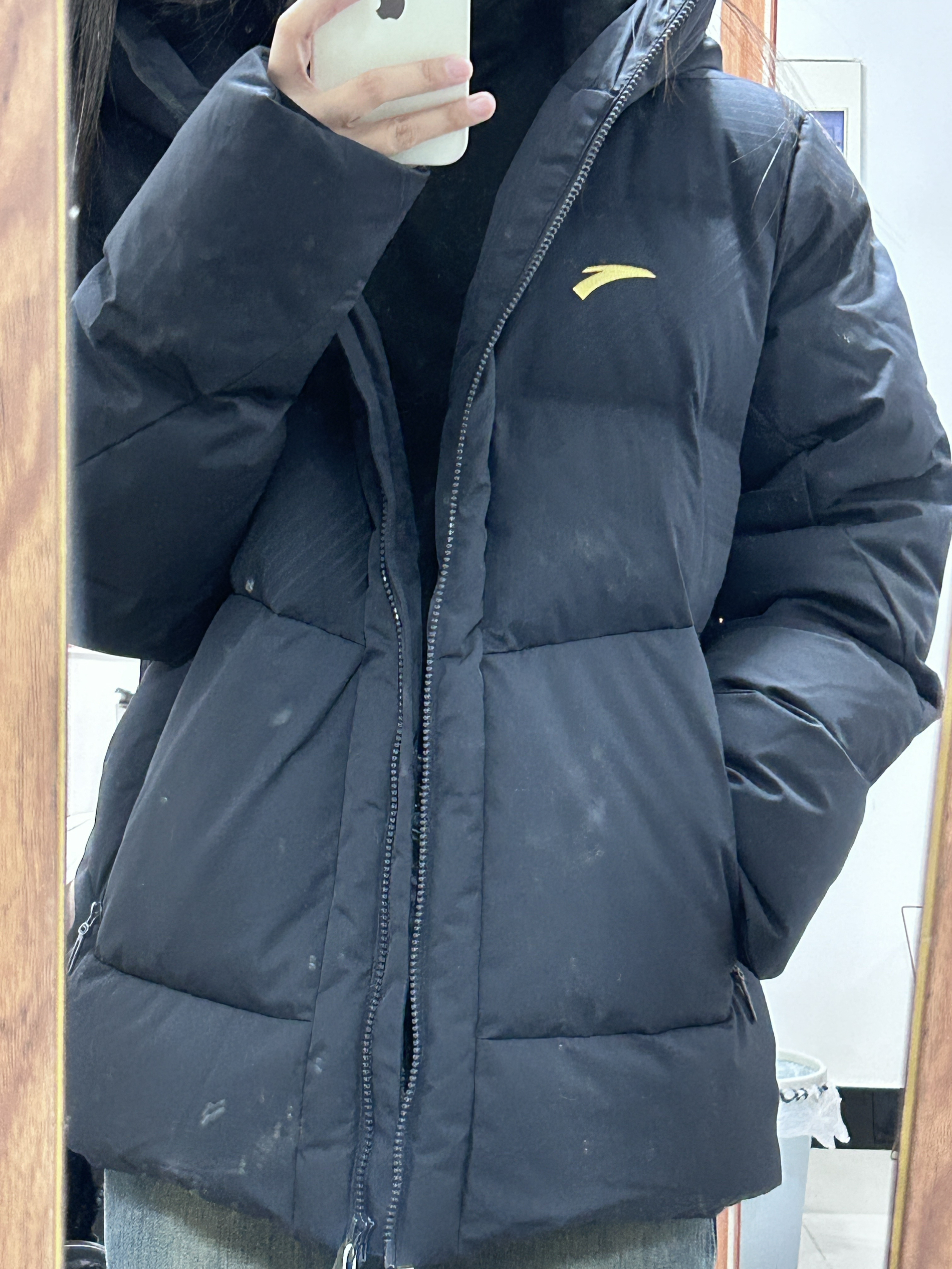 今日穿搭 | 安踏国旗短款保暖羽绒服