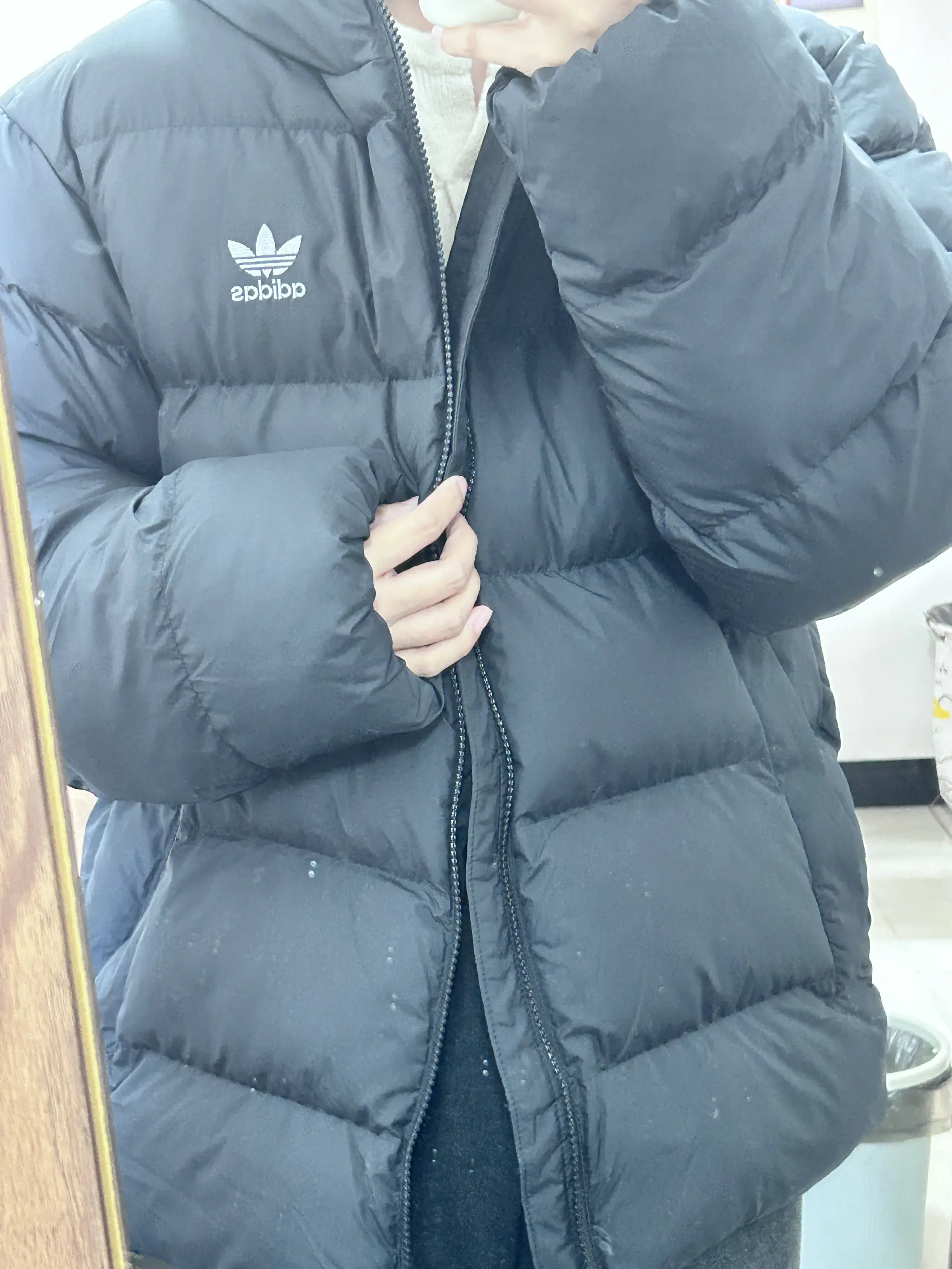 今日穿搭 | 阿迪达斯加厚保暖棉服