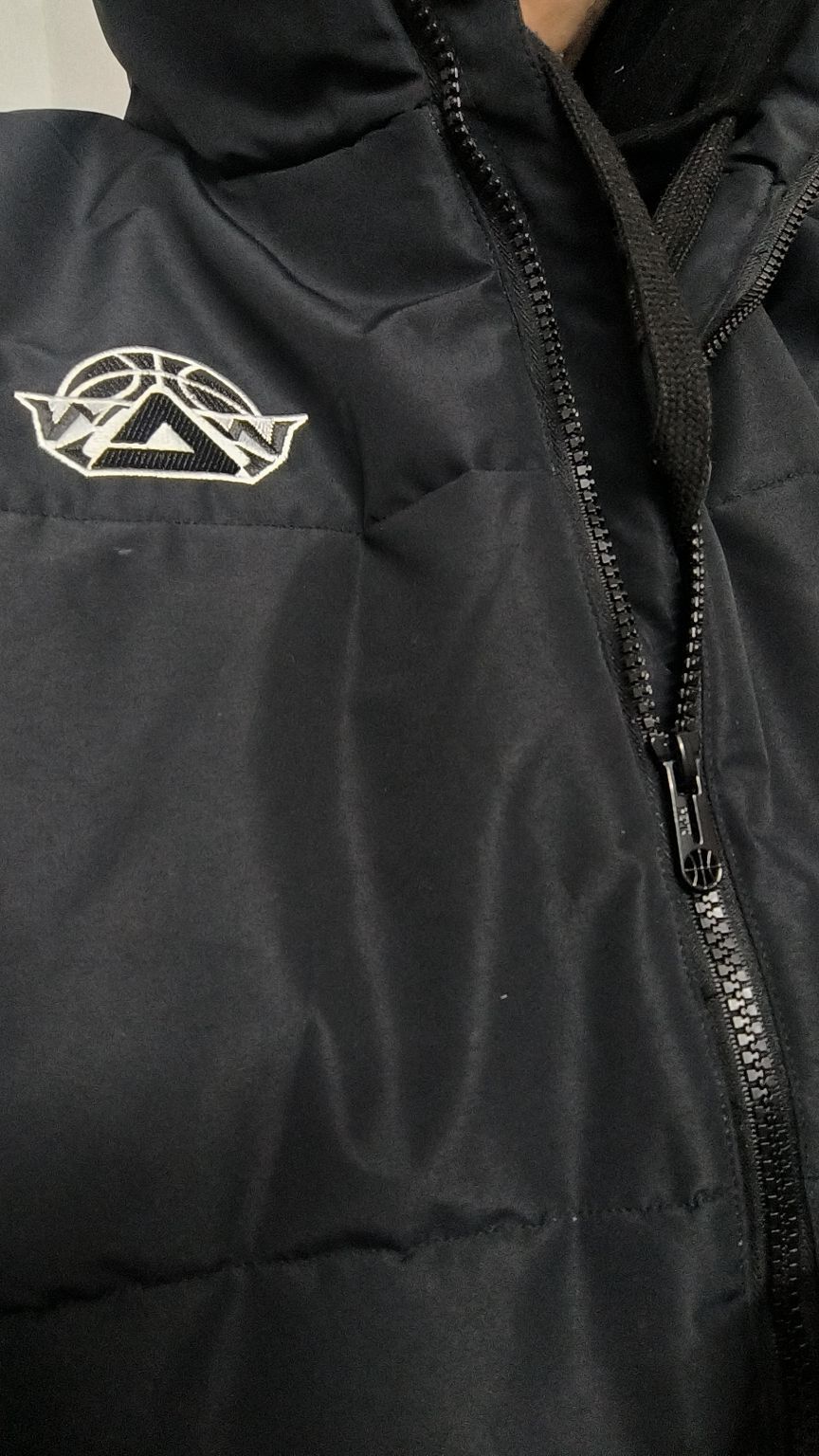 衣服质感很好，很时尚，保暖防风效果也不错