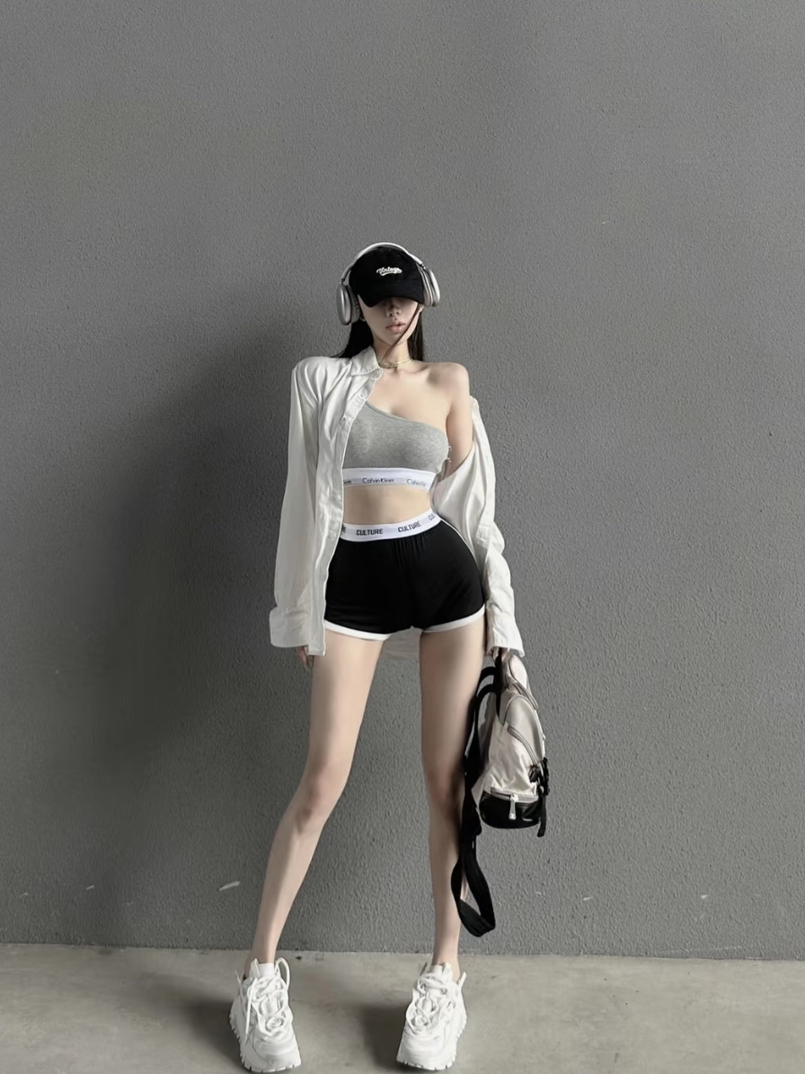 OOTD 休闲风运动辣妹穿搭🎧