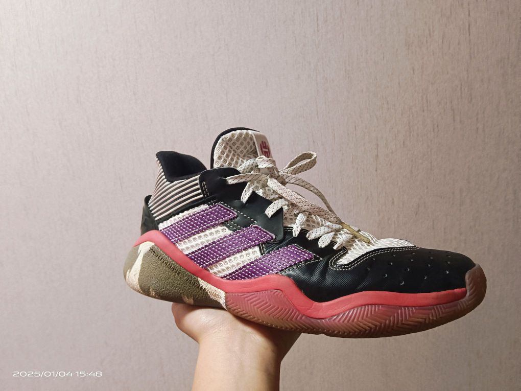 又便宜👟球鞋名称：

📌是否偏码【偏大/