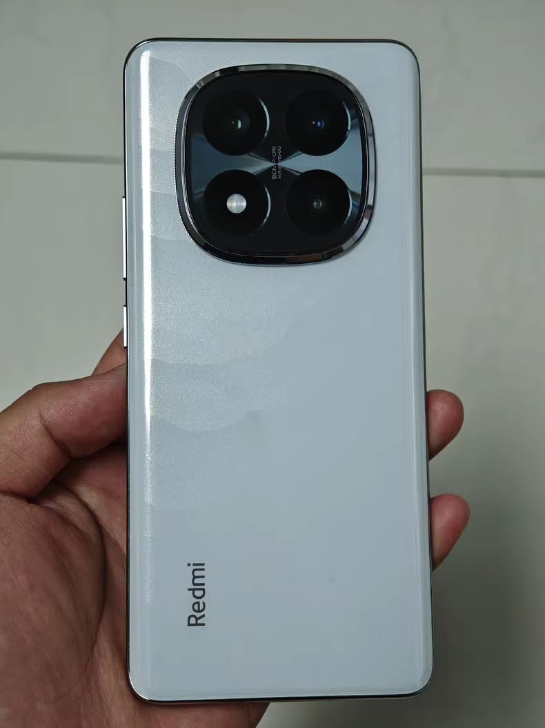 红米优质拍照手机，6200mAh+12GB+256GB低至1696元，价格更亲民了