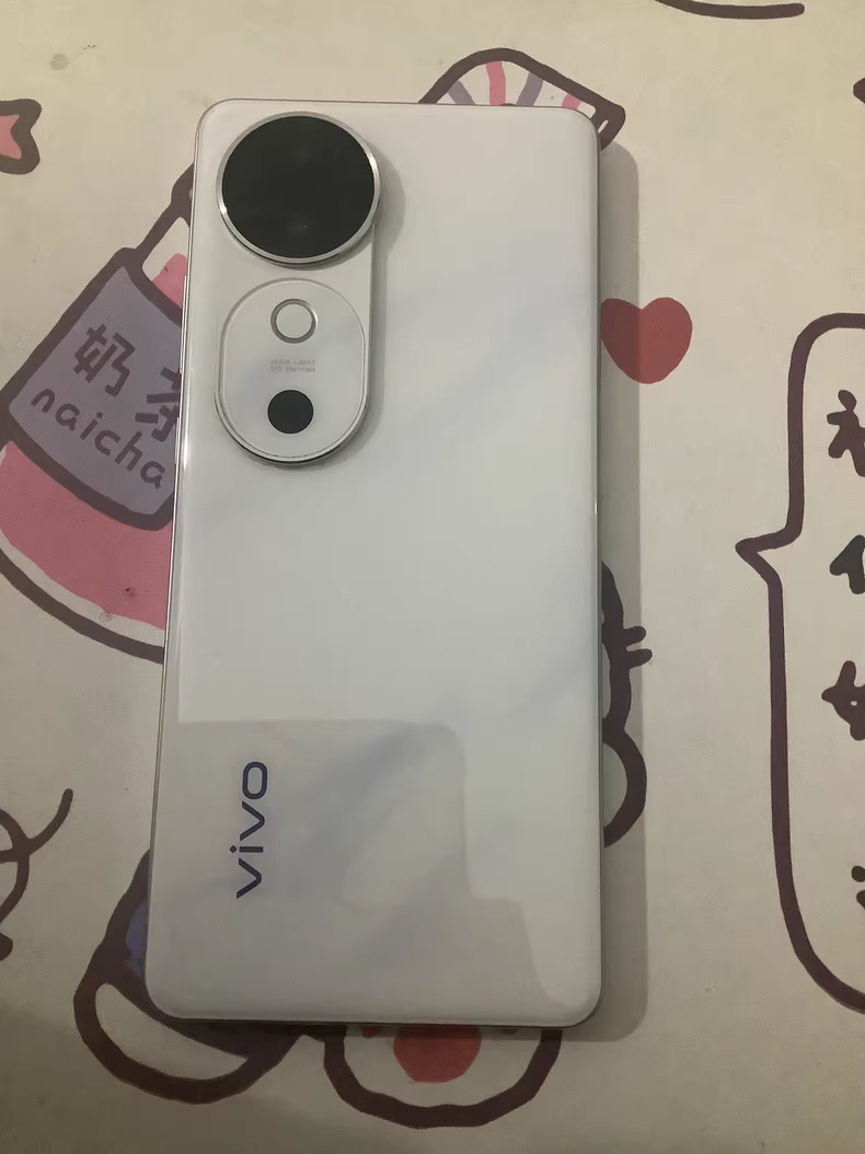 vivo终于“摊牌了”,12GB+256GB突降至1749元,6000mAh+80W闪充