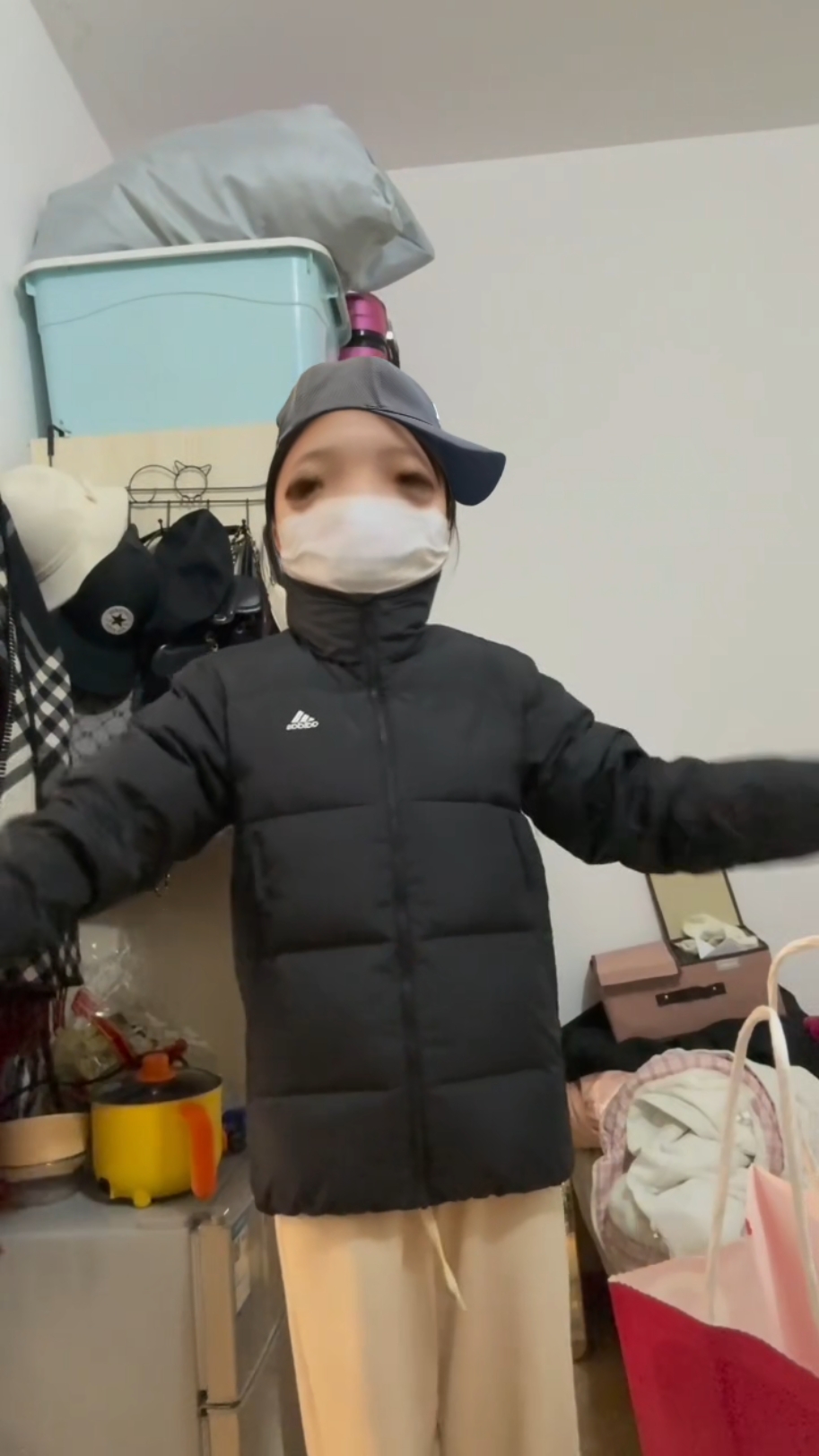 平价阿迪达斯羽绒服yyds！！！