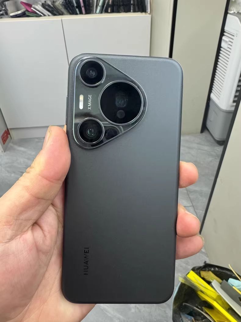 华为Mate70再见了!突降1720元,Pura70 Pro才是性价比机皇