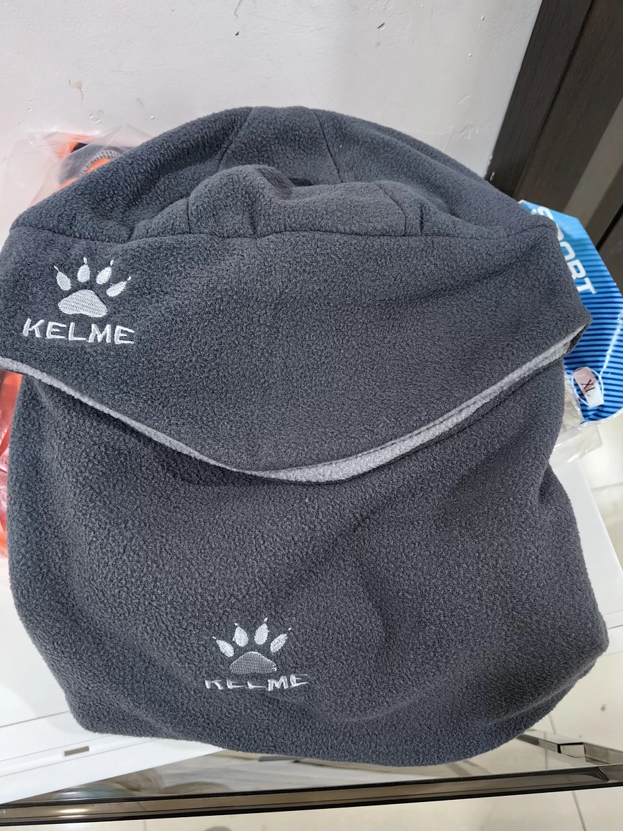 冬天外出骑车的姐妹带走这个加厚一体帽👍