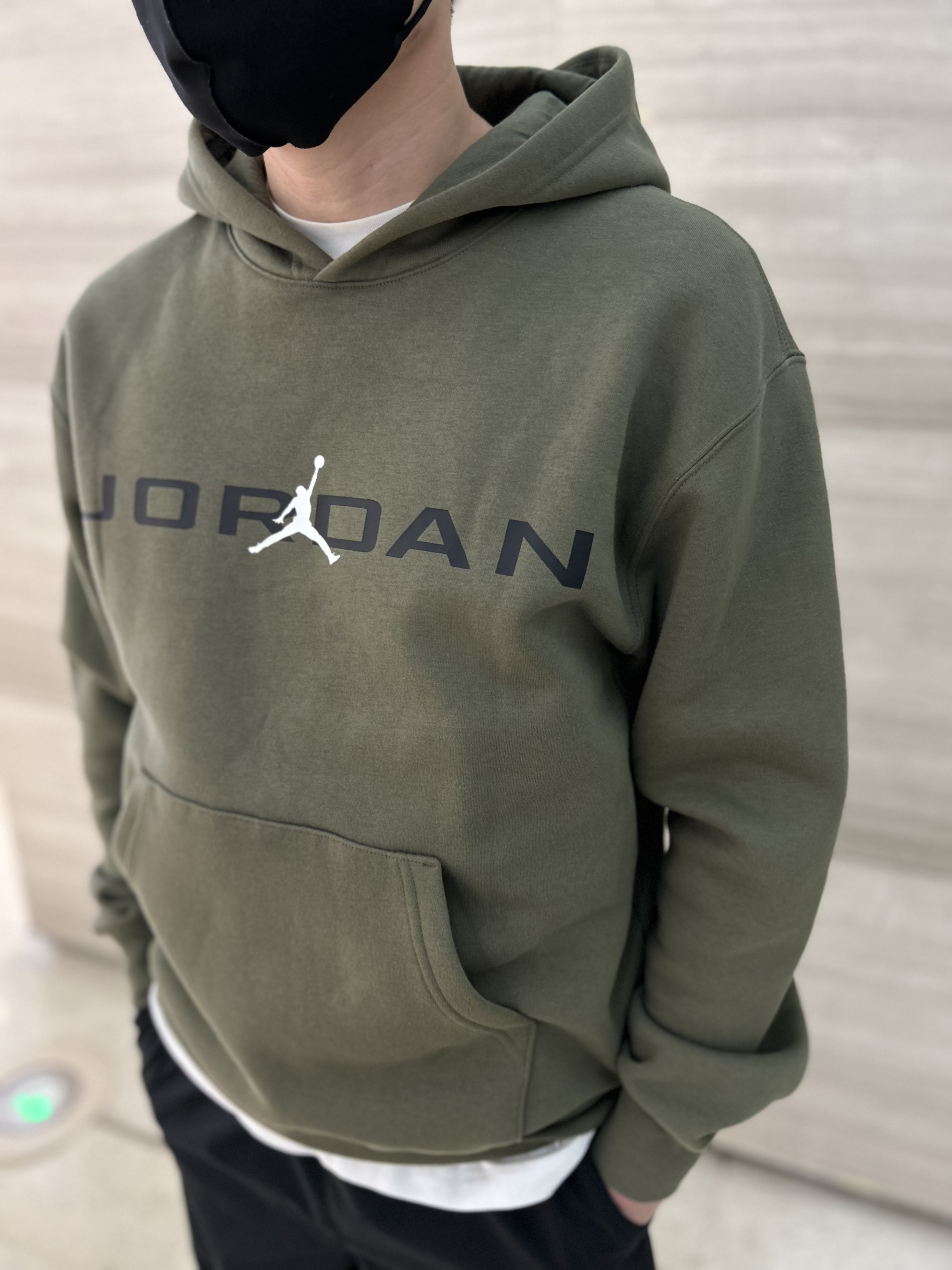 Jordan军绿色简约卫衣
