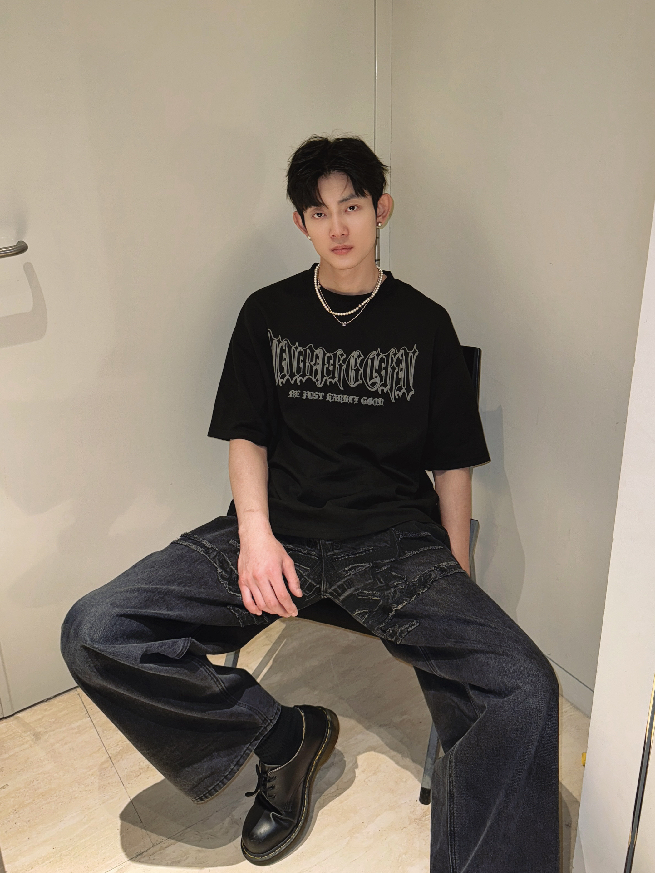 男生这样穿够帅吗