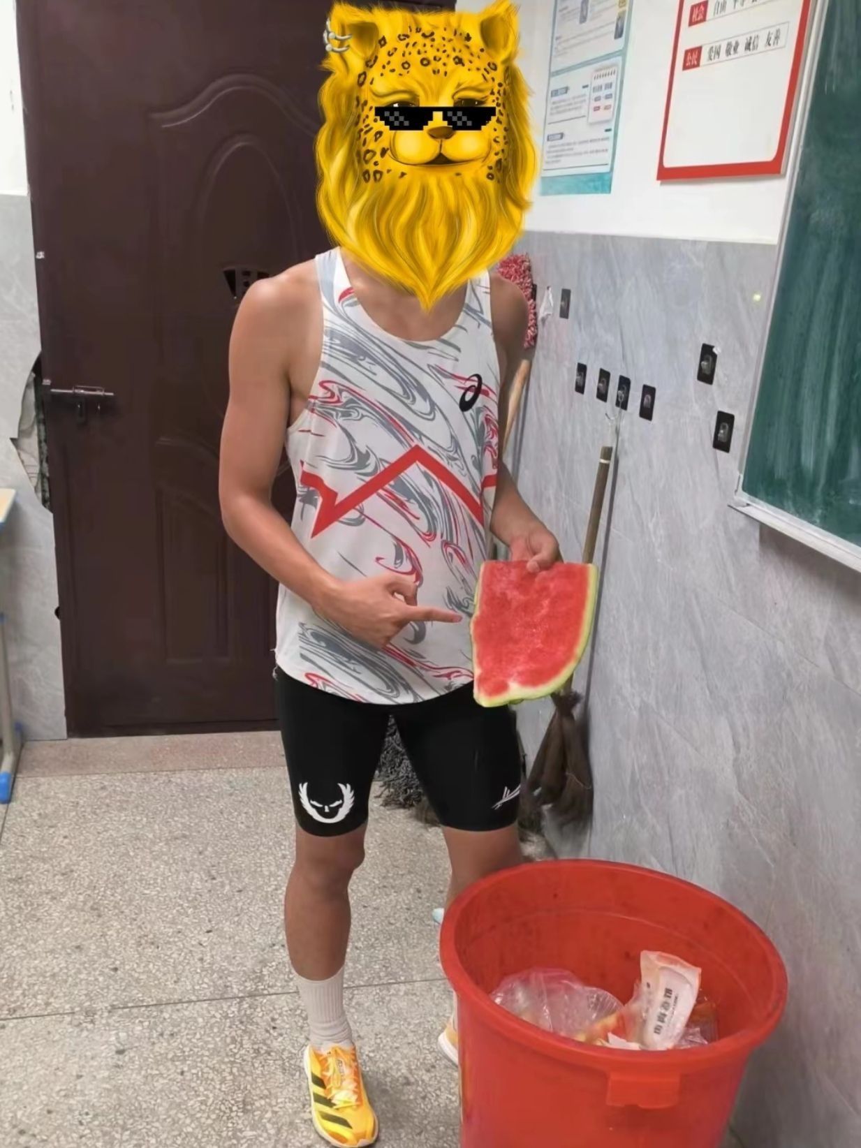 他们说体育生都这样穿？？？