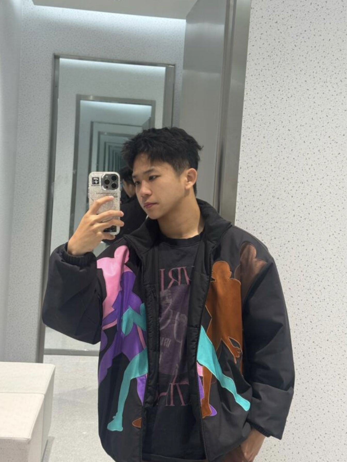 00后店长穿搭秀
