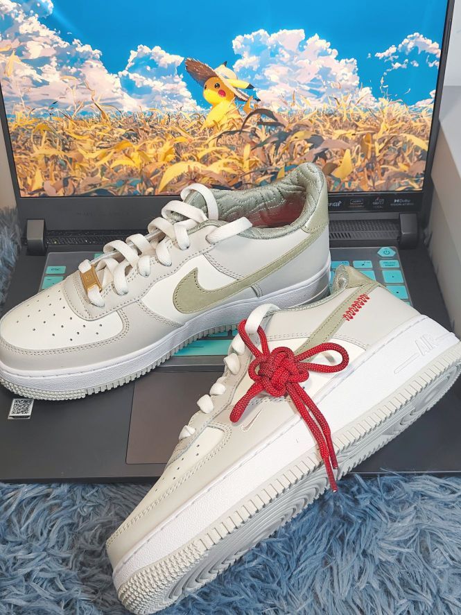 不到五百就可以拿下的Nike蛇年限定！