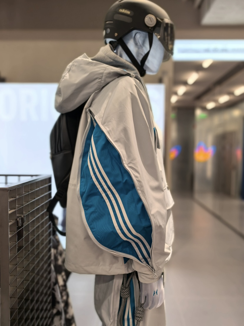 Hello 帅哥你穿的这么帅是要出去约会吗