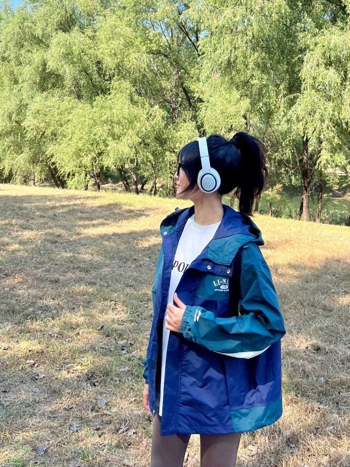 又是李宁新款❗️湖泊配色荷叶风衣👔