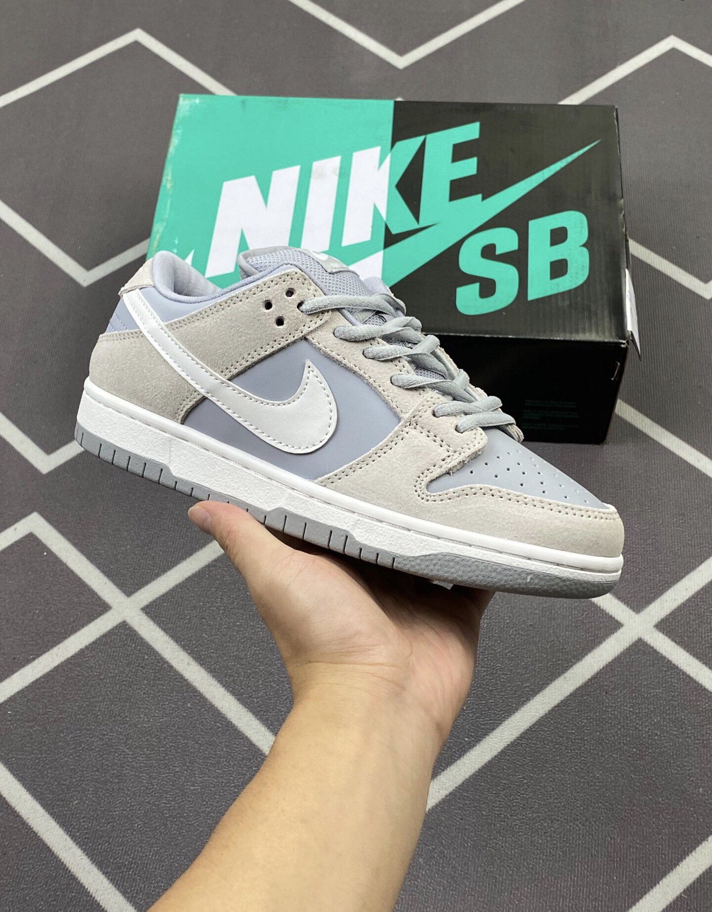滑板少年少女都爱的Nike Dunk SB TRD,凭什么?