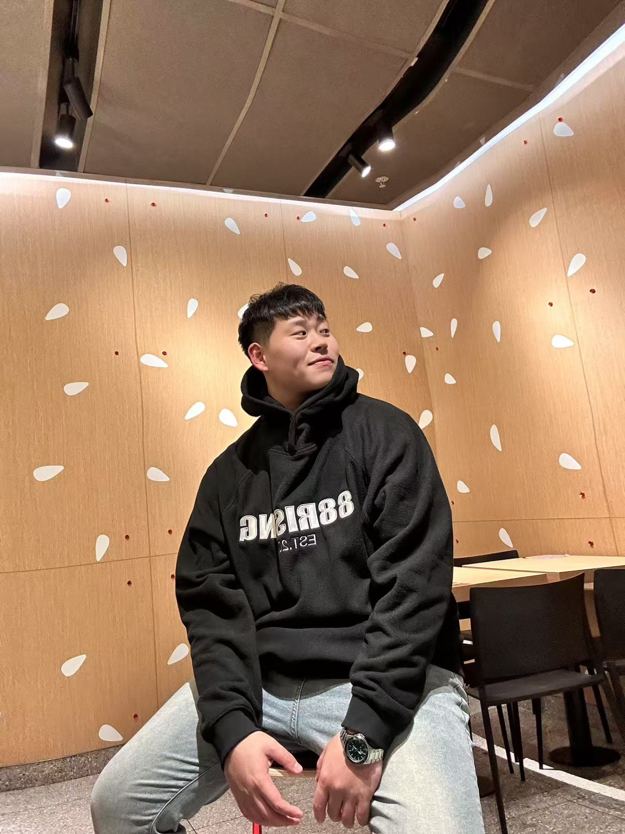 吃完年夜饭（半夜饿了的）麦当劳🍔之旅🛩️