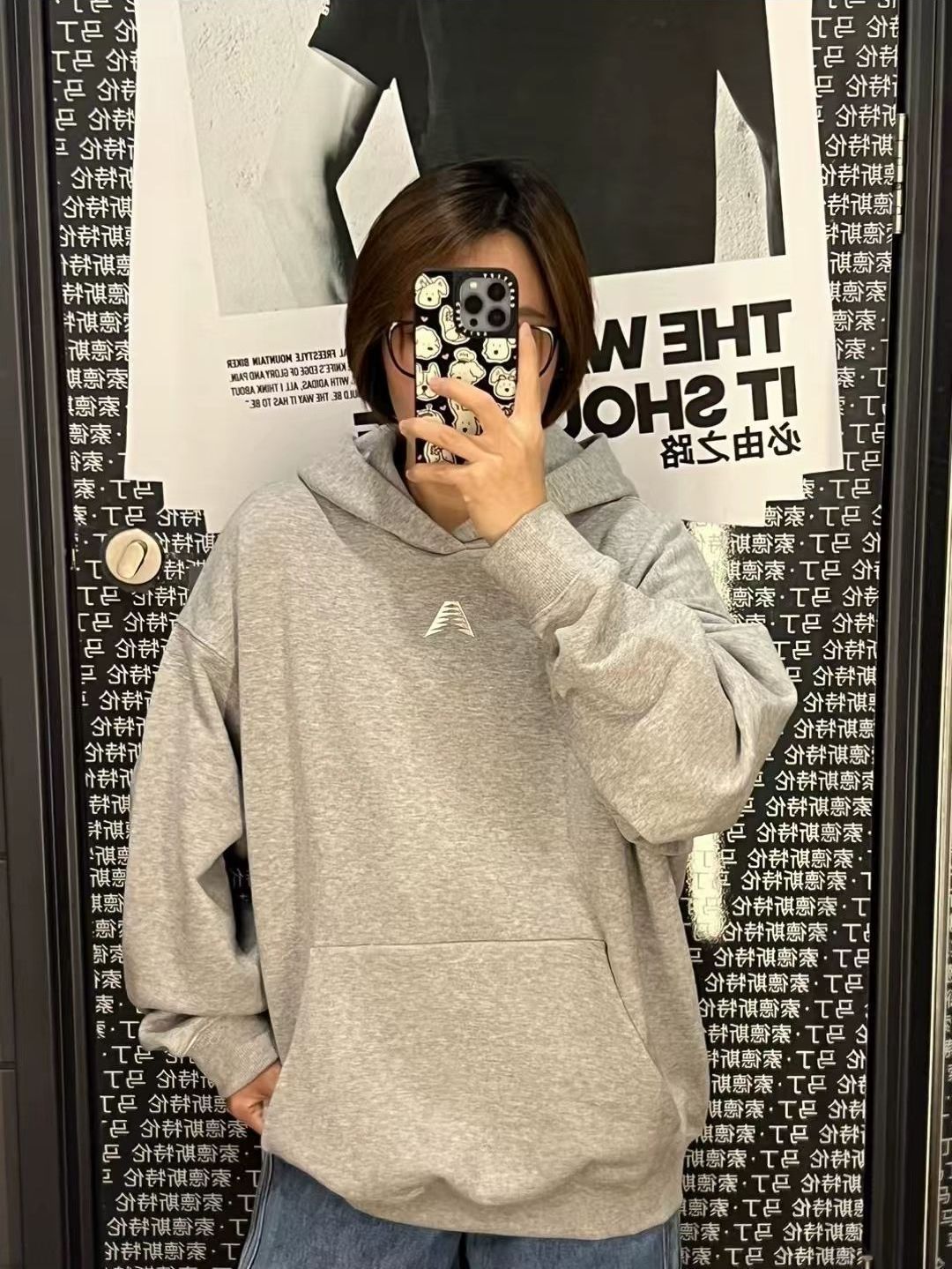 美式字母风卫衣