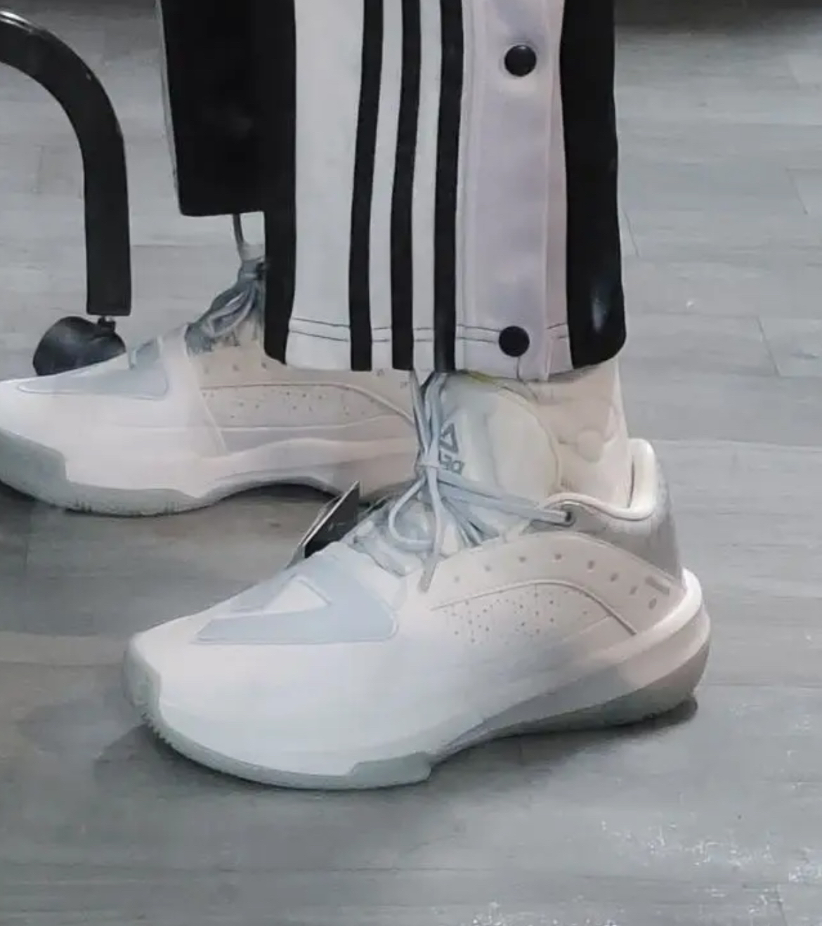 真的非常值得入手颜值非常高性价比也可以穿