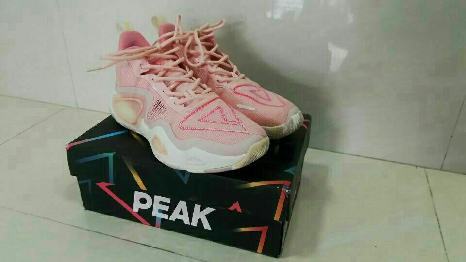 👟球鞋名称：匹克大三角2.0

📌是否偏