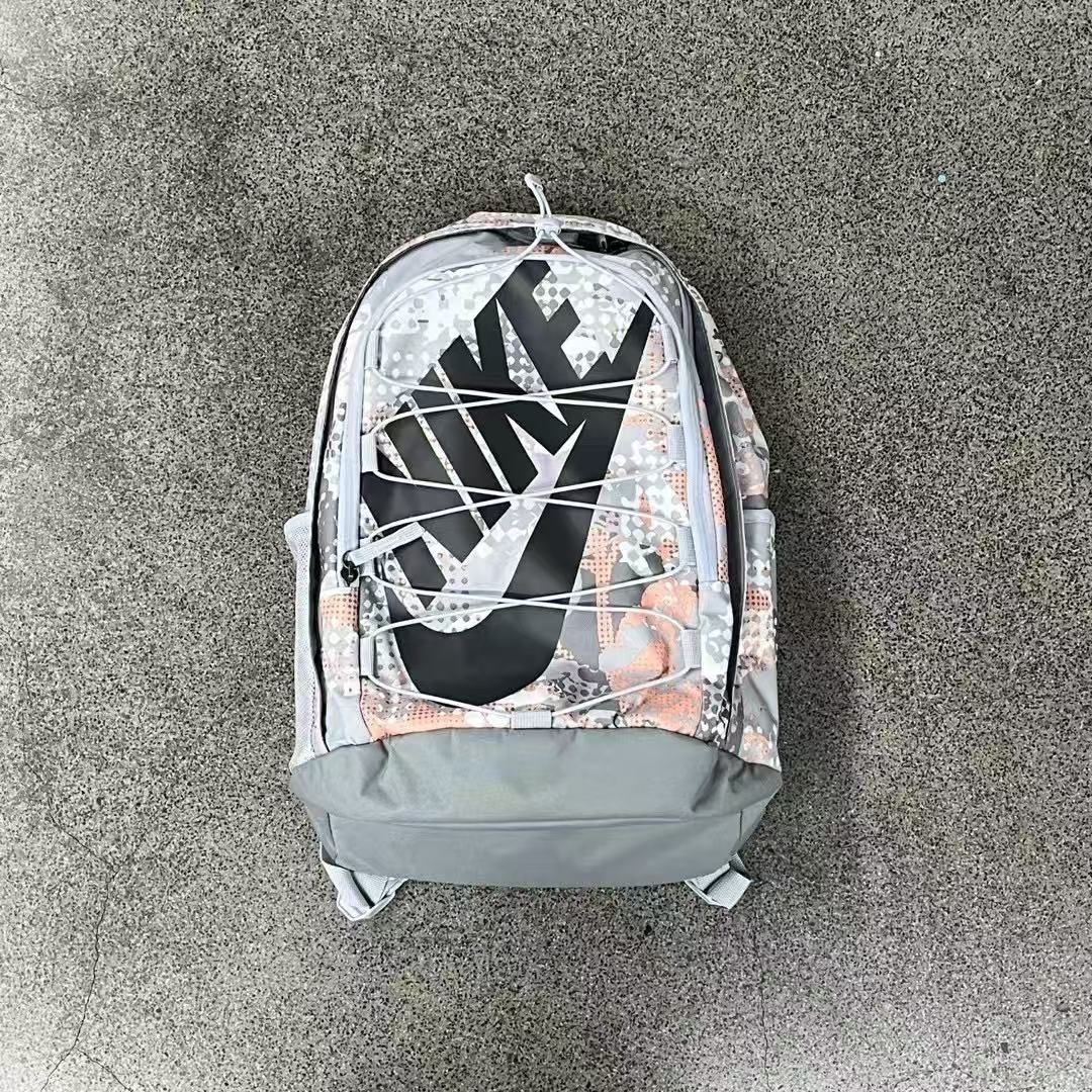 Nike Hayward 2.0双肩包 灰色-细节欣赏