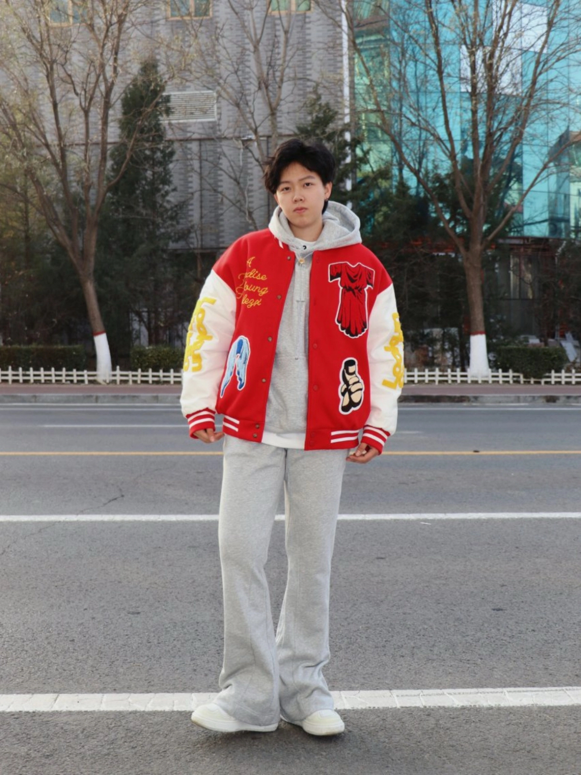 👖✨秋日就靠这条神级灰色休闲裤啦！🍂