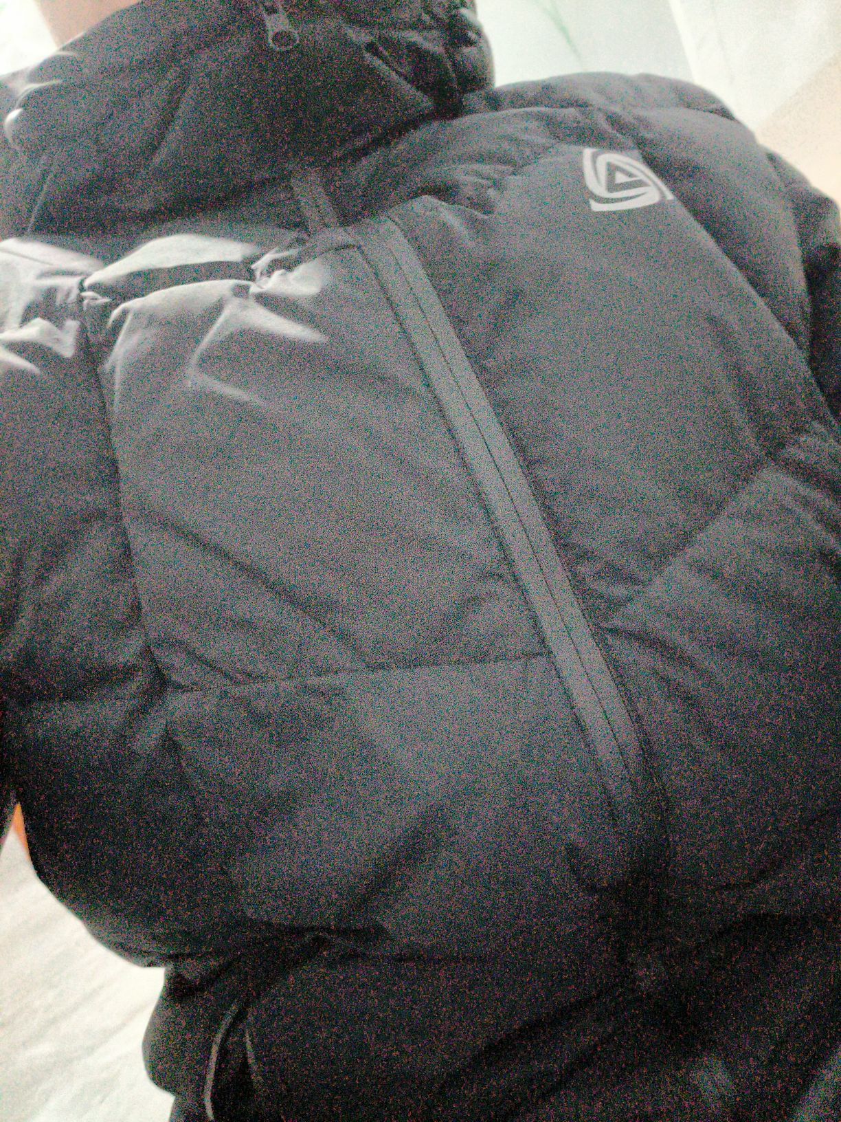 匹克羽绒服