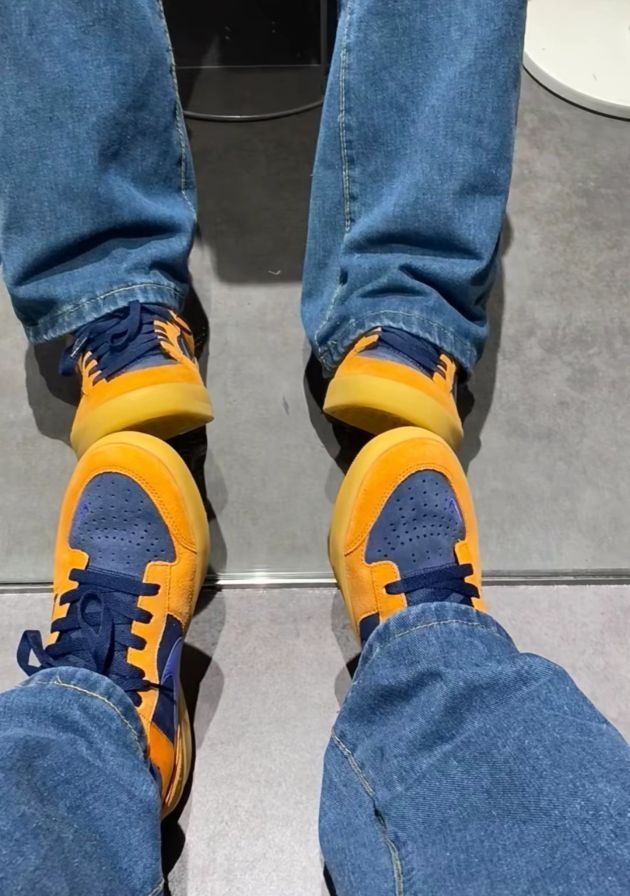 来一双小复古🍊橙子口味的nike！