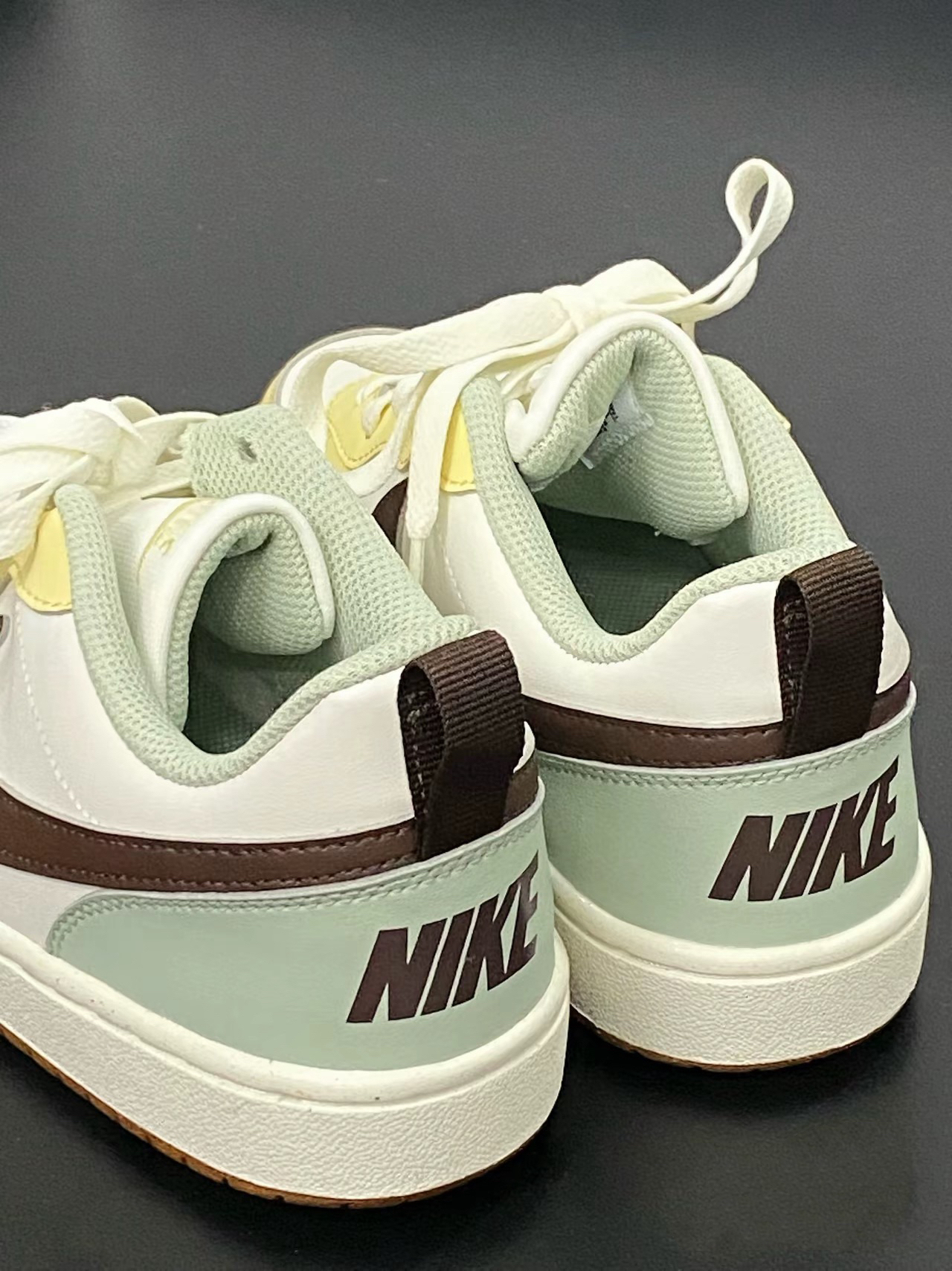 才200+?早春+开学必备!奶呼呼苹果绿Nike板鞋,穿出你的清新活力🍃✨