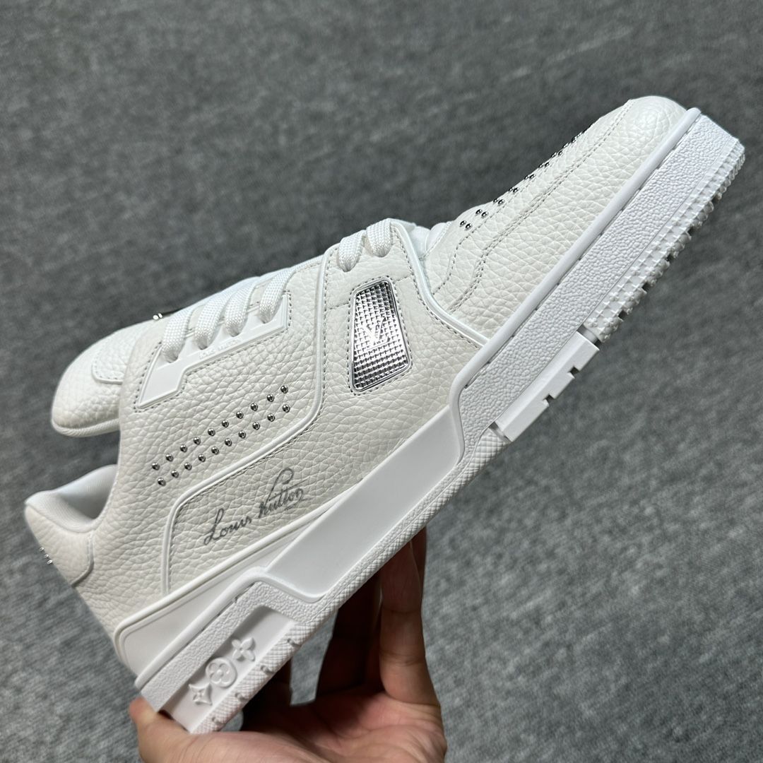 LOUIS VUITTON Trainer 2025实拍