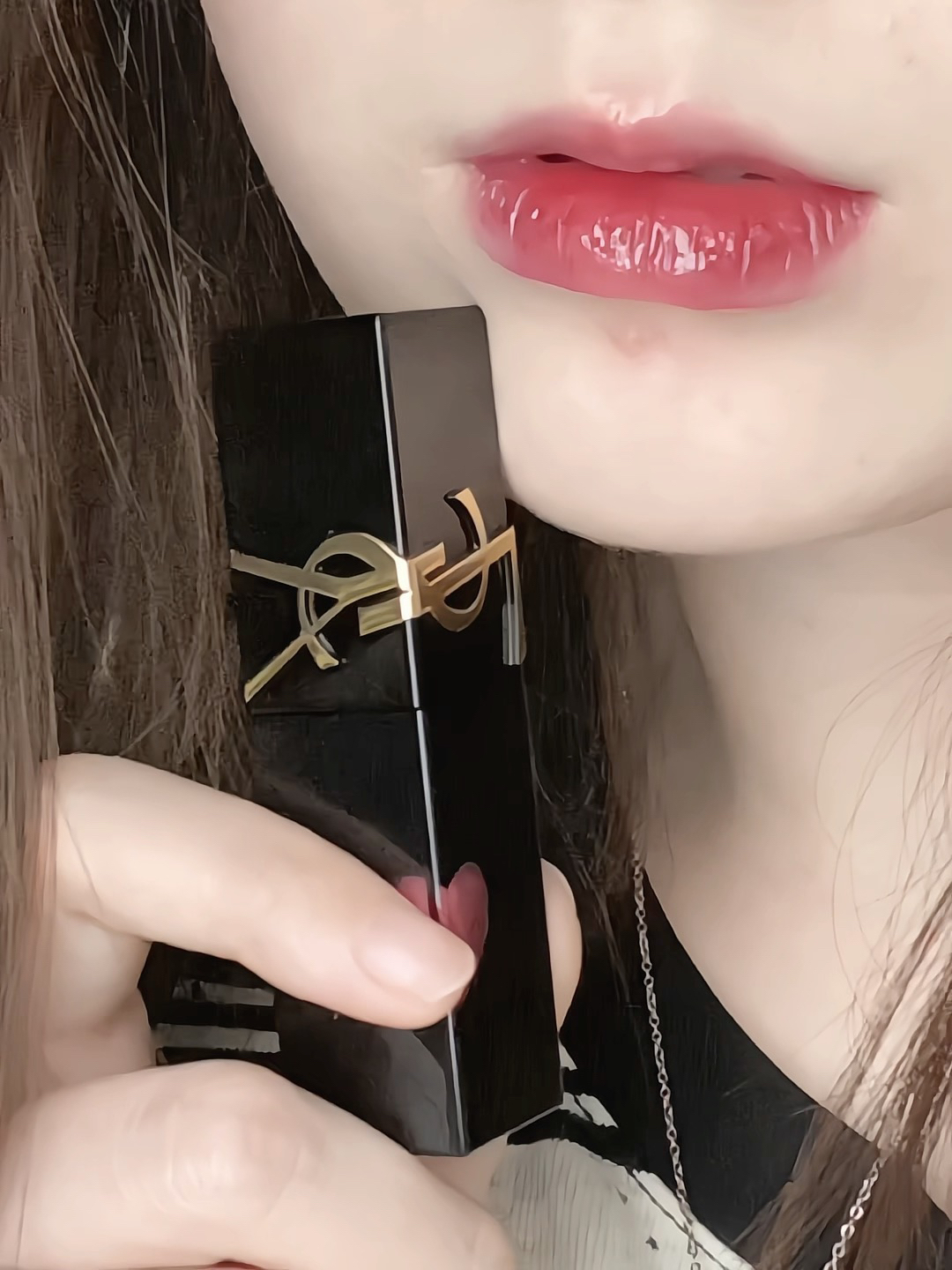 YSL真有你的！太嫩了